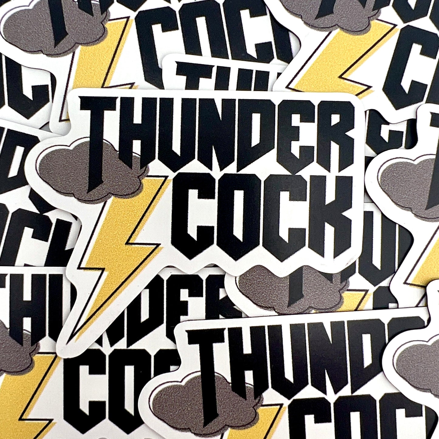 Thundercock magnet