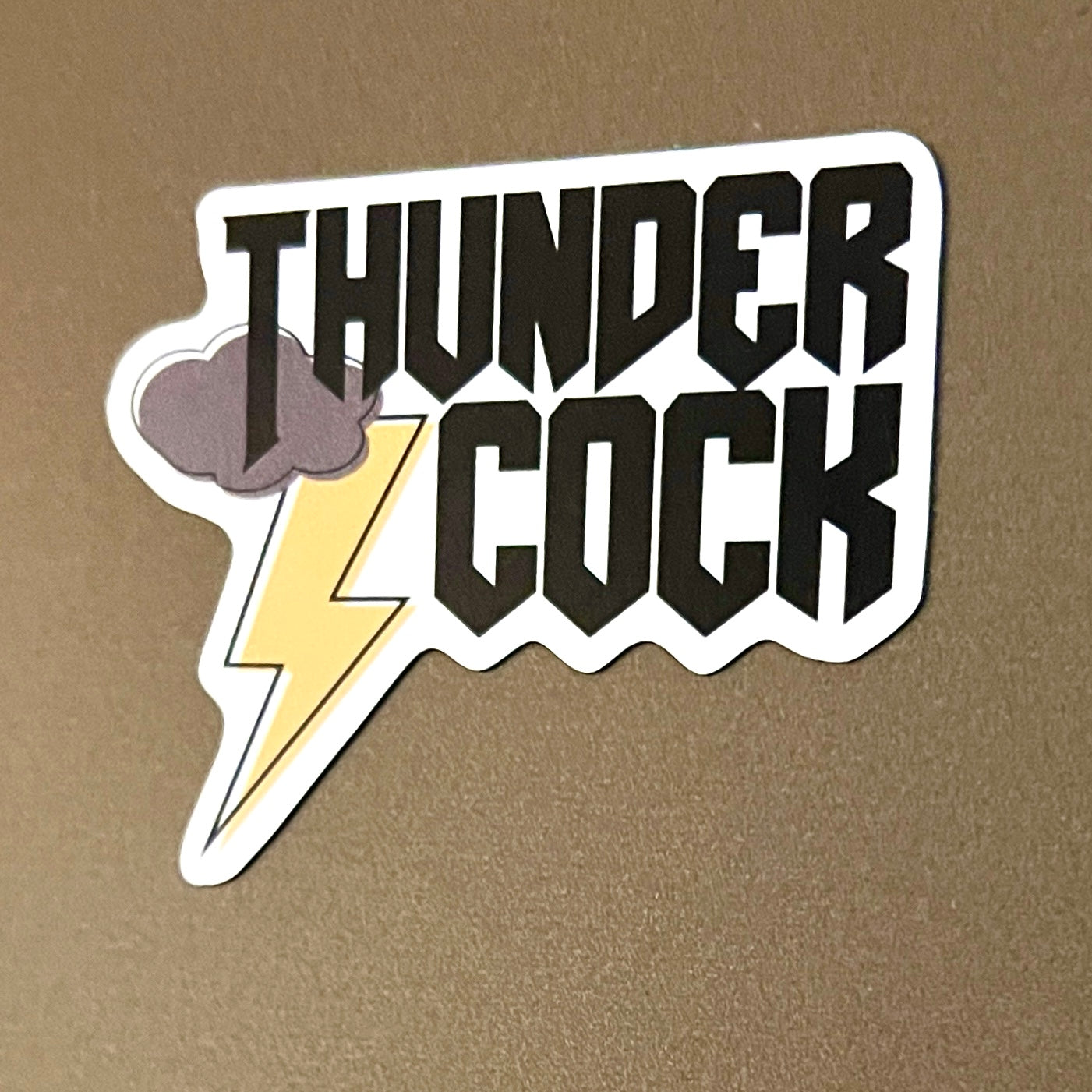 Thundercock magnet